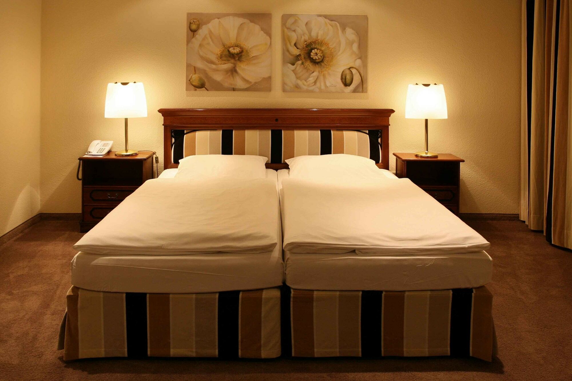 Hotel & Spa Waldecker Hof Виллинген Экстерьер фото